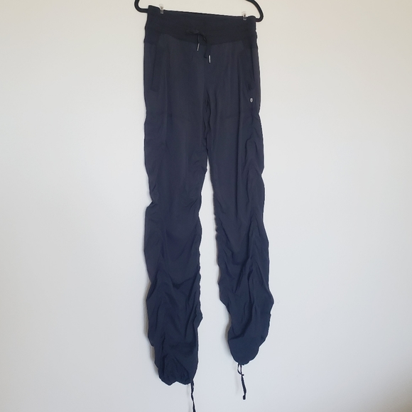 Lululemon Dance Studio Pants Black Unlined Size 8 - Picture 4 of 14